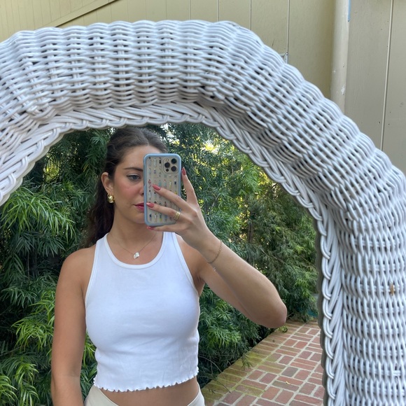 Brandy Melville white cropped top - Picture 5 of 5